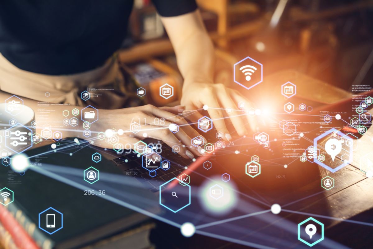 The Role of Technology in Modern Entrepreneurship | The Business Tycoon
