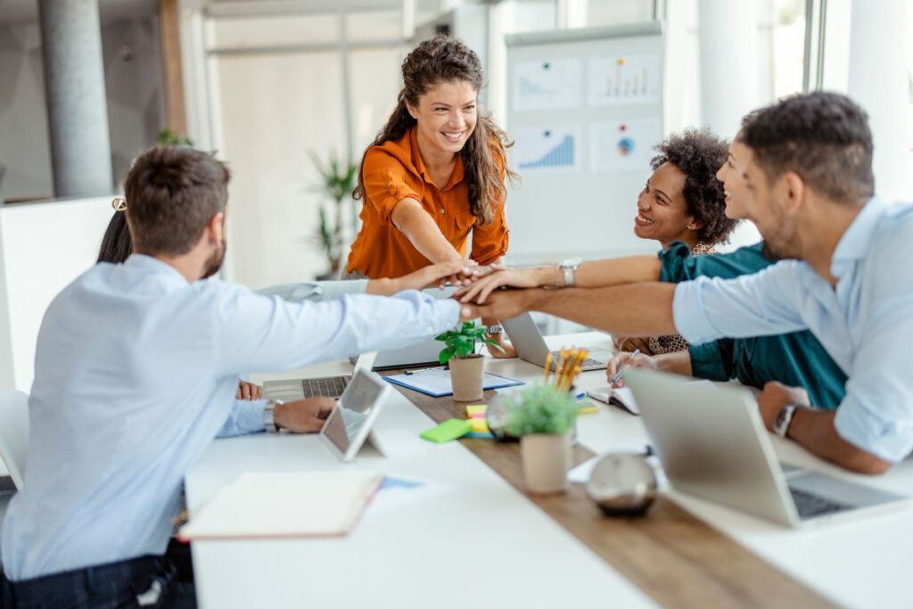 Mastering Communication Techniques for Team Building | The Business Tycoon