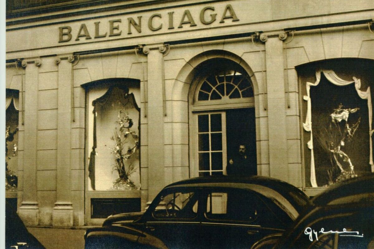 Balenciaga: Case Study of Luxury, Controversy, and Resilience | The Business Tycoon