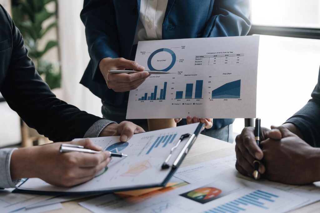 How to Scale a Business: Proven Strategies for Sustainable Growth | The Business Tycoon