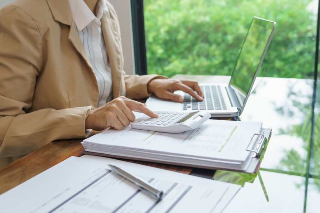 The Rise of Eco-Friendly Tech: Innovations That Save the Planet and Your Budget | The Business Tycoon