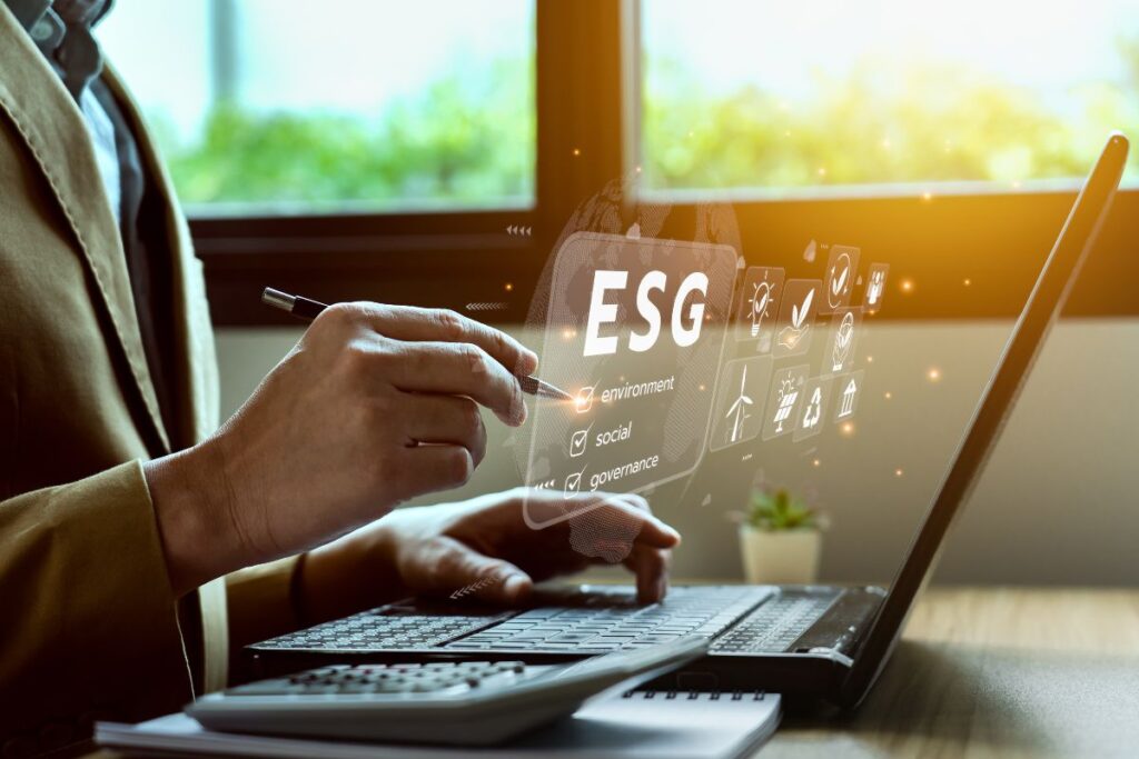 The Rise of Sustainable IT Practices in 2025: Think Green, Code Clean: | The Business Tycoon