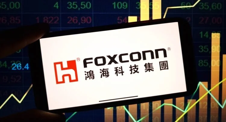 Foxconn’s AI Servers Top iPhones, OpenAI Deal Coming | The Business Tycoon